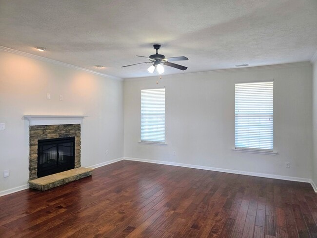 Building Photo - 752 Whitney Pass