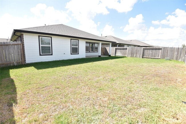 Building Photo - 703 Alpine Fls Rd