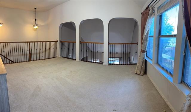 Building Photo - 2005 Loma Alta Dr