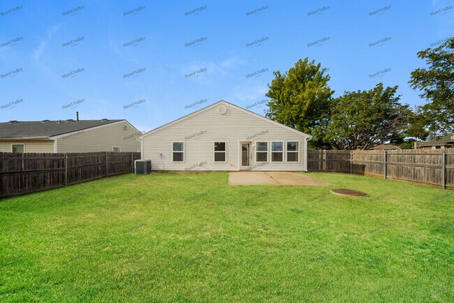 Building Photo - 900 SW 156th St