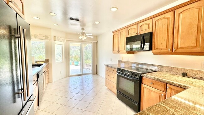 Building Photo - Beautifully Updated Single-Story Home in t...