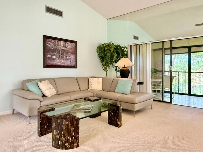 Building Photo - 10678 Ocean Palm Way