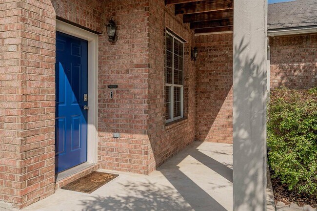 Building Photo - 1400 Orange Spice Ct