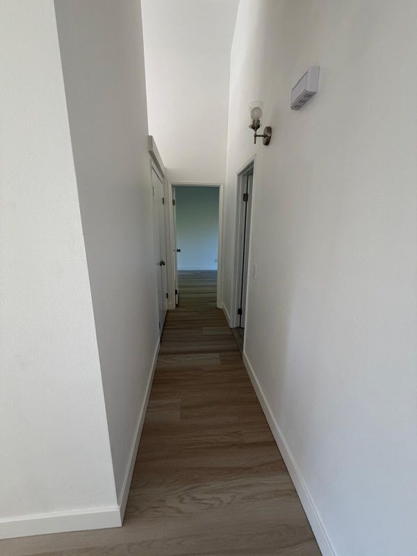 Building Photo - 15 Sparrowhawk Ln