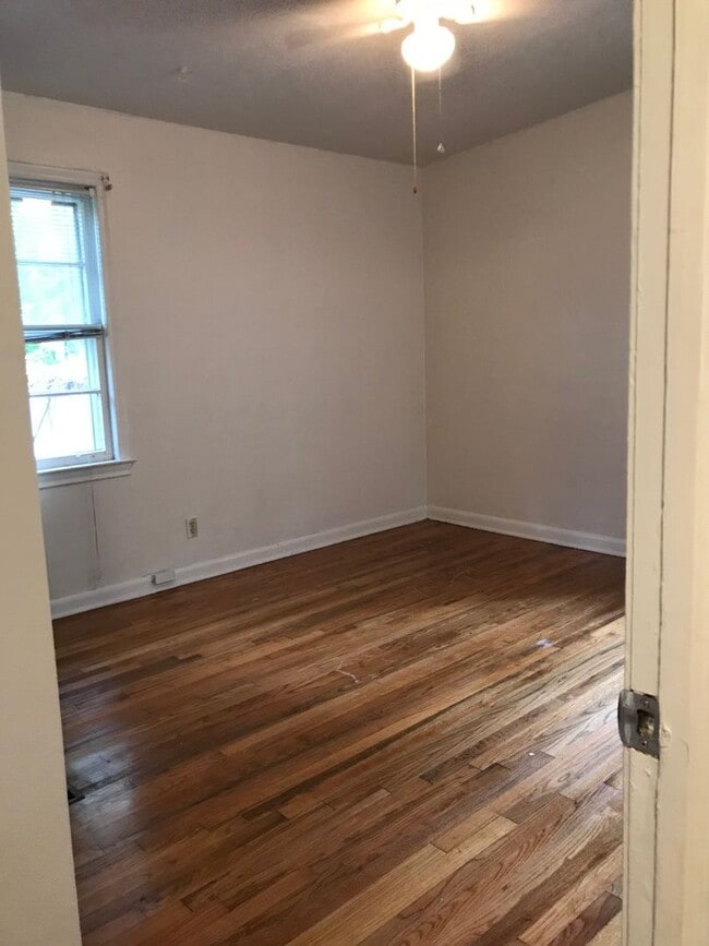 Building Photo - 1406 Atkamire Dr