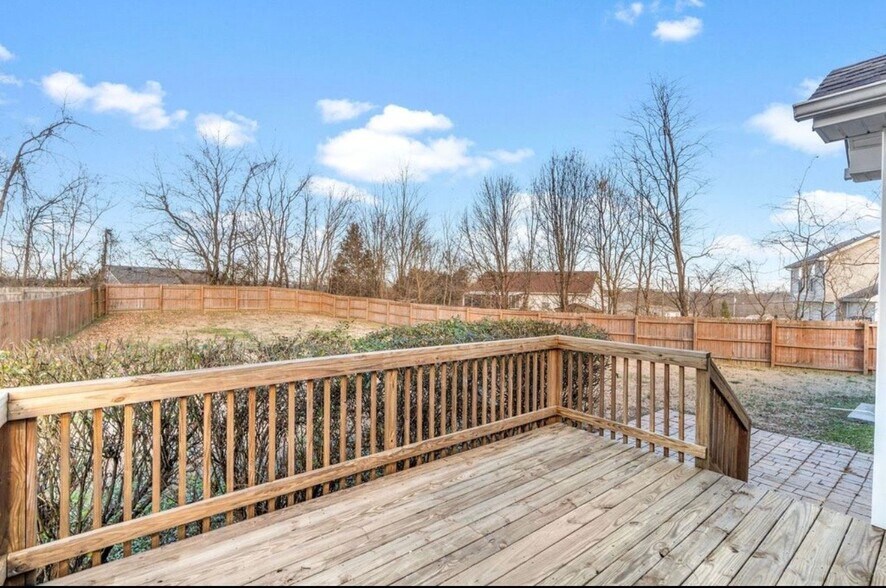 Building Photo - 1390 Whitt Ln