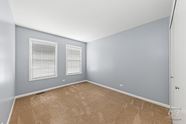 Building Photo - 176 Merriford Ln