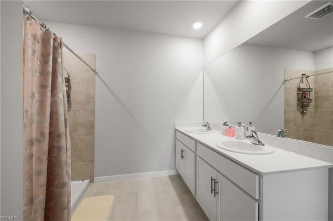 Building Photo - 2621 Table Coral Trl