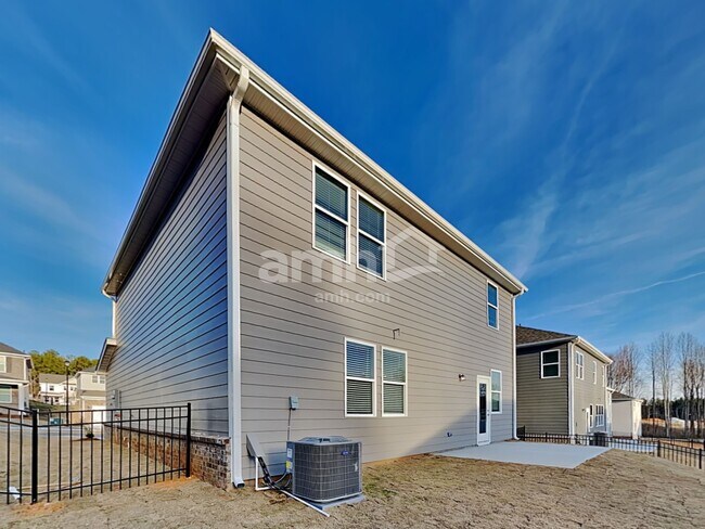 Building Photo - 3535 Shane Hill Rd SW