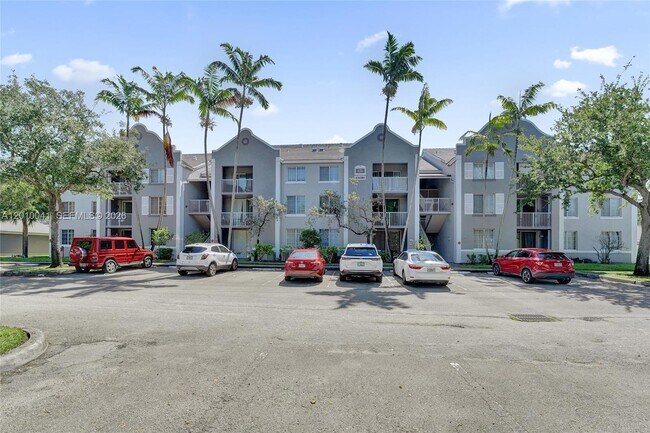 Building Photo - 631 SW 111th Ln