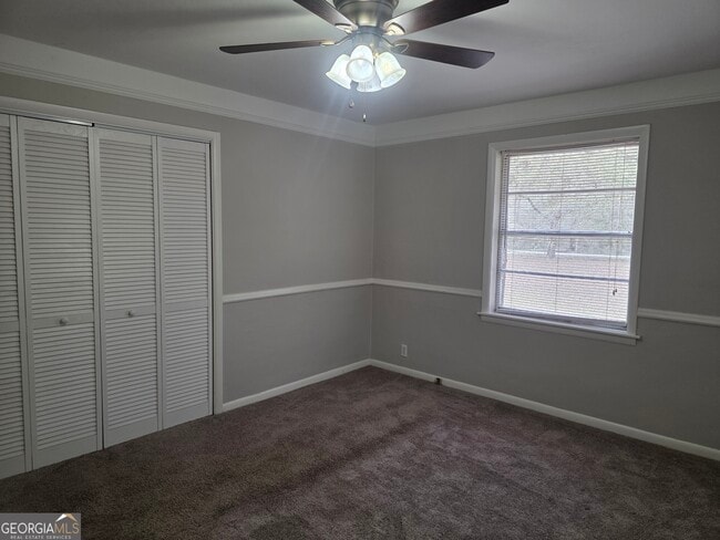 Building Photo - 583 Mill Pond Rd