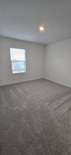 Building Photo - 3157 Burmese St