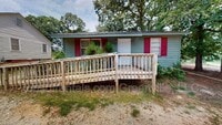 Building Photo - 734 Whitlock St