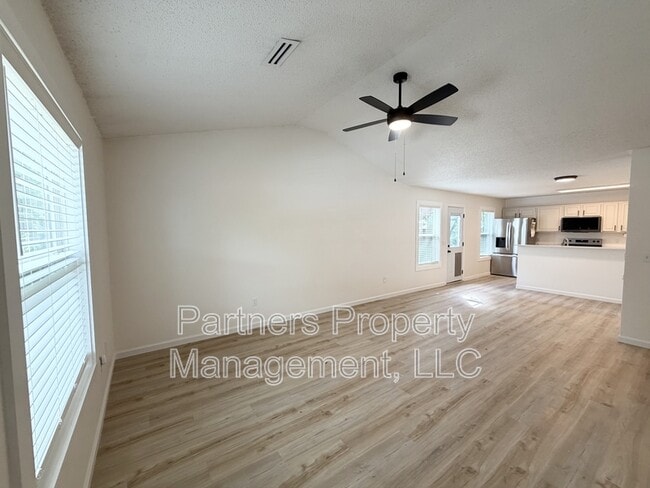 Building Photo - 5003 Bonita Pl