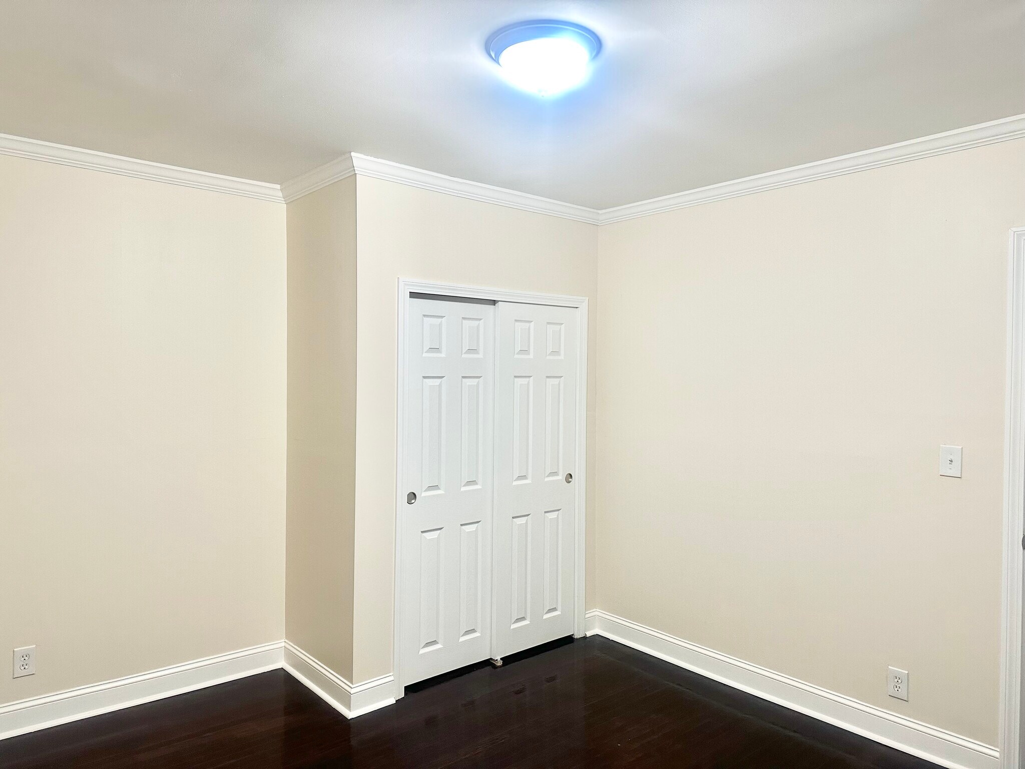 Building Photo - 67 Tremont Ave