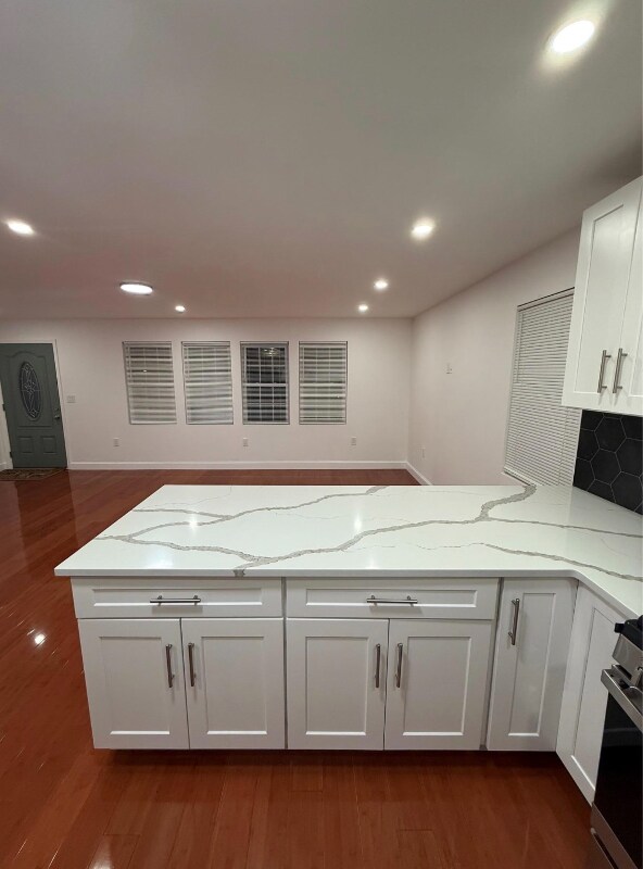 Building Photo - 107-13-107220 220th St