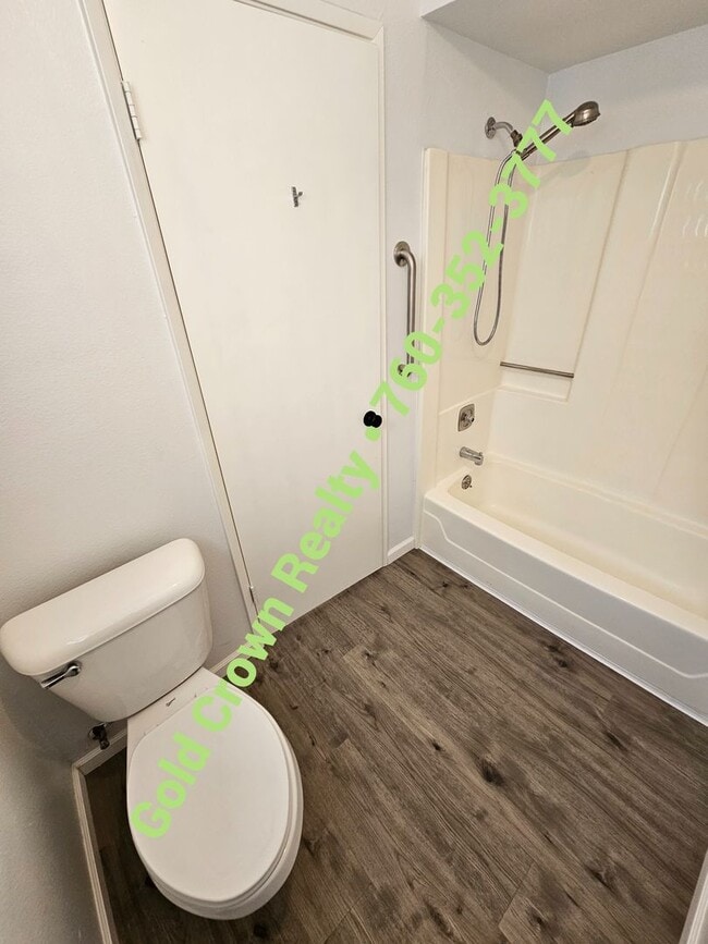 Building Photo - Newly Renovated Condo for Rent