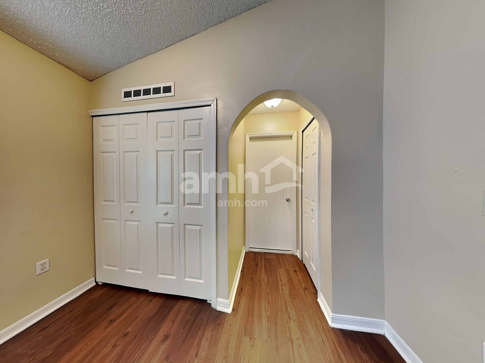 Building Photo - 7187 Rutland Ct