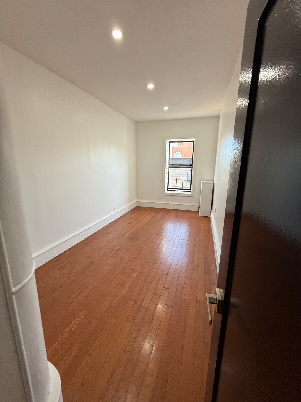 Building Photo - 1873 Prospect Pl