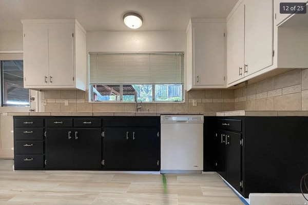 Building Photo - 4021 Fairway Ave