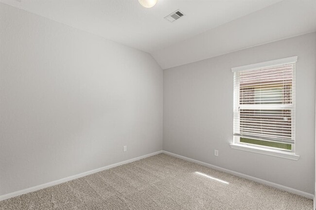 Building Photo - 13026 Davenport Hills Ln