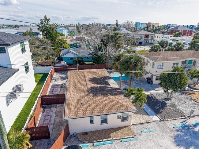 Building Photo - 115 145th Ave