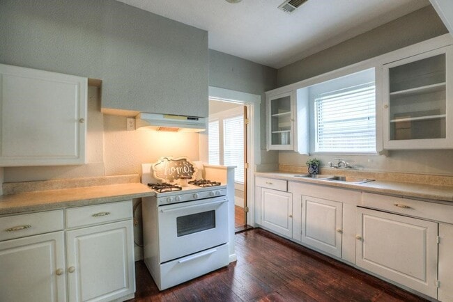 Building Photo - 1436 Dorothy St