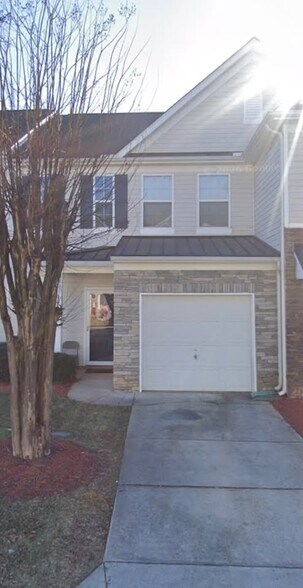 Building Photo - 2161 Shady Pond Dr