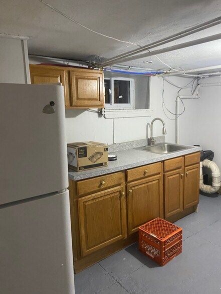 Building Photo - 1720 N 62nd St