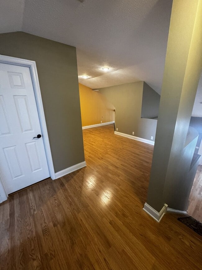 Building Photo - Spacious Duplex in Rockingham County