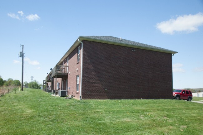 Building Photo - 104 Landon Dr