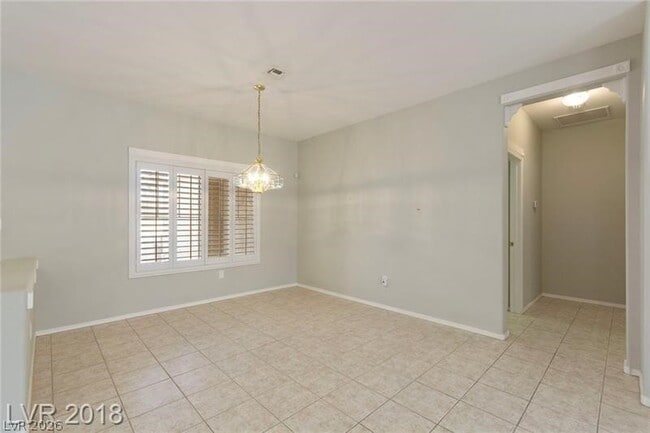 Building Photo - 2557 Shellsburg Ave