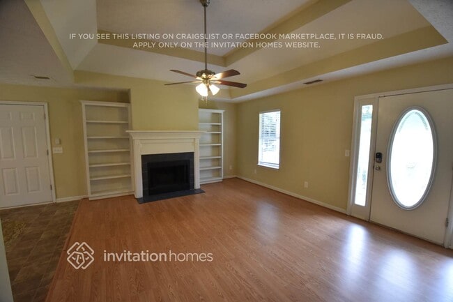 Building Photo - 210 Lakefront Dr