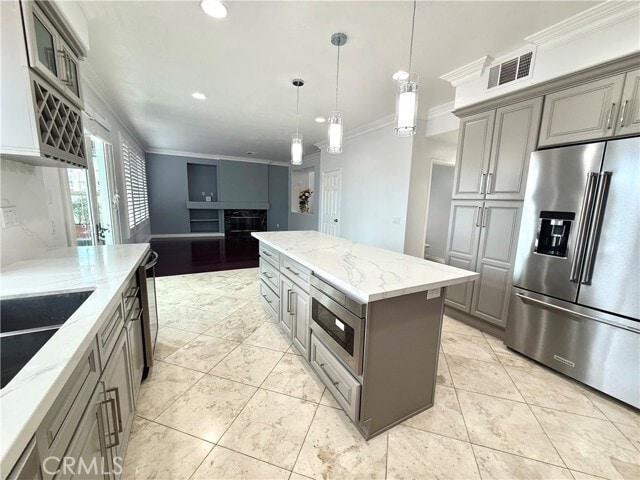 Building Photo - 1202 Summerview Ln