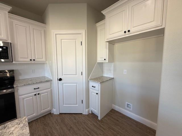 Building Photo - 7024 Glen Abbey St