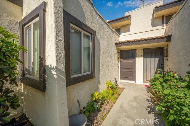 Building Photo - 5764 Laguna Way