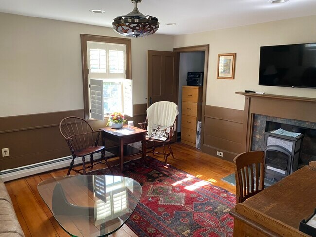 Office - 60 Highland St