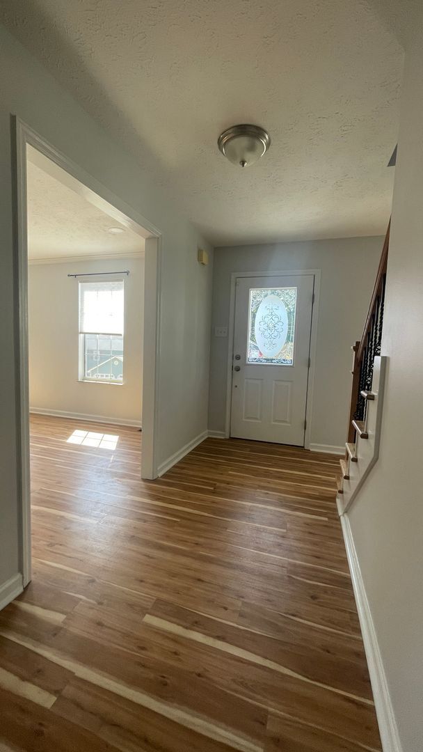 Building Photo - Knoxville (Farragut) 37934 - 4 Bedroom, 2.5 bath Farragut Home with Community Pool and Lake Acces...