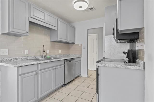 Building Photo - 1112 Union Dr