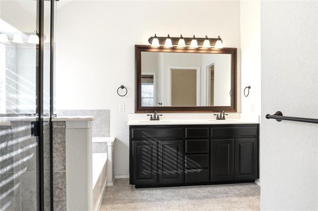 Building Photo - 11917 Hassop Ln