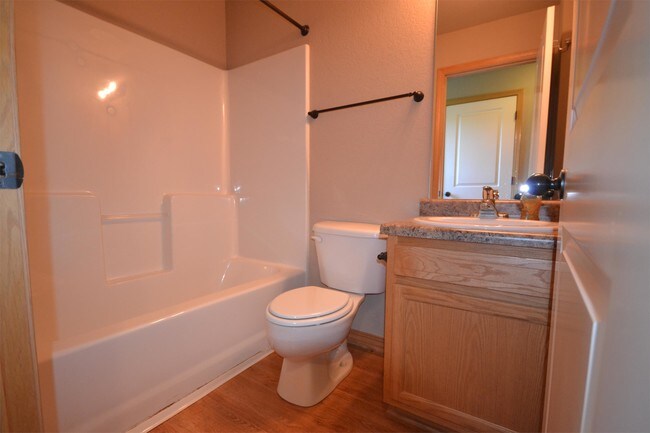 Building Photo - 2848 W Redstone Dr