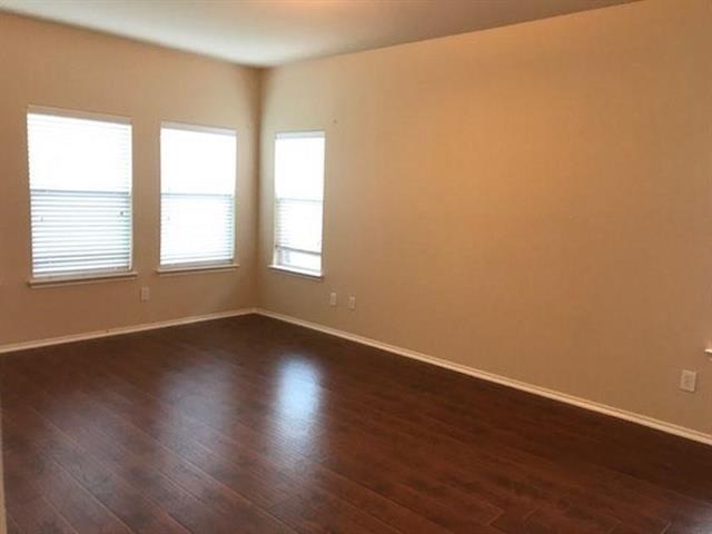 Building Photo - 9801 Tyler Dr