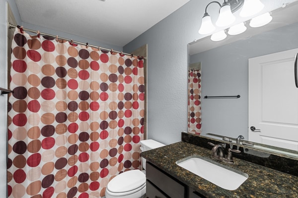 Building Photo - 1217 Highknoll Ln