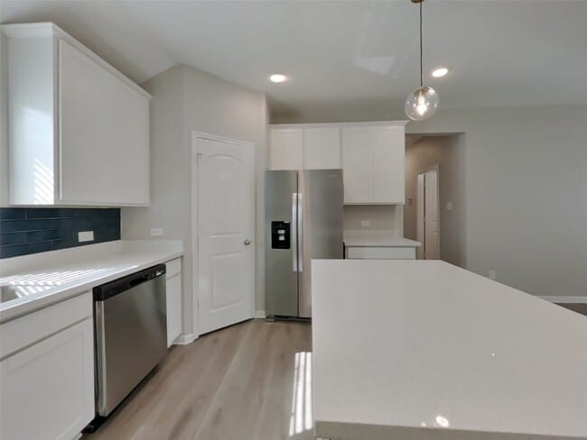 Building Photo - 6902 Scarlet Sagebrush St