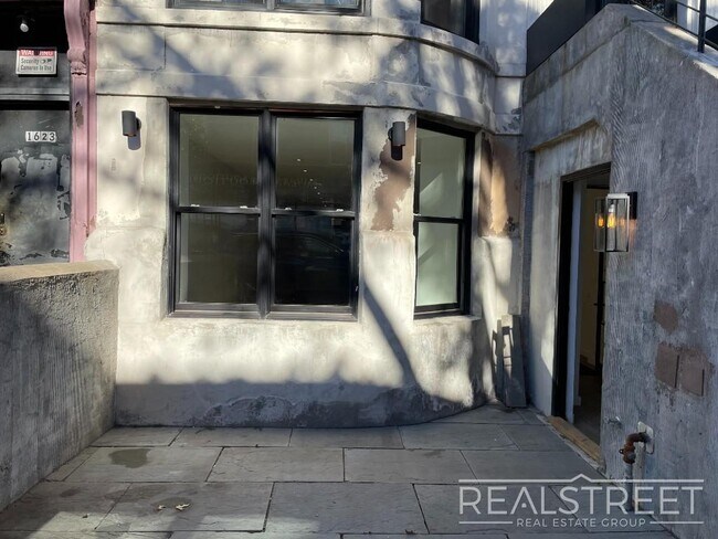 Floorplan - 1625 Union Street