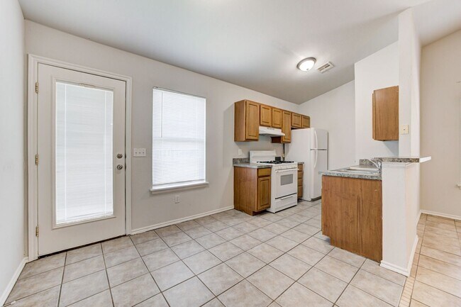 Building Photo - 1314 Commerce Dr