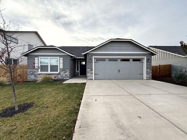 Primary Photo - TAKE A LOOK A THIS GORGEOUS HOME NESTLED I...
