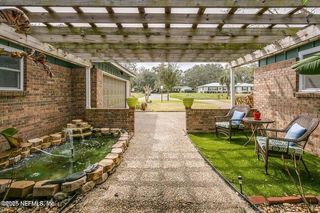 Building Photo - 6433 River Point Dr