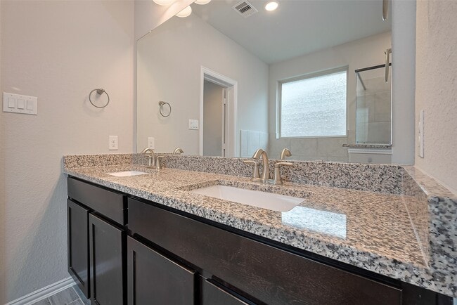 Building Photo - 31415 Conover Dr