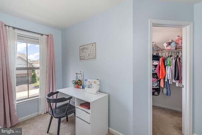 Building Photo - 24846 Somerby Dr